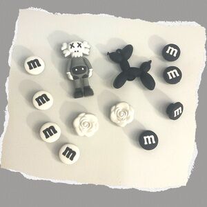 🍀Croc/Shoe Charms NWT